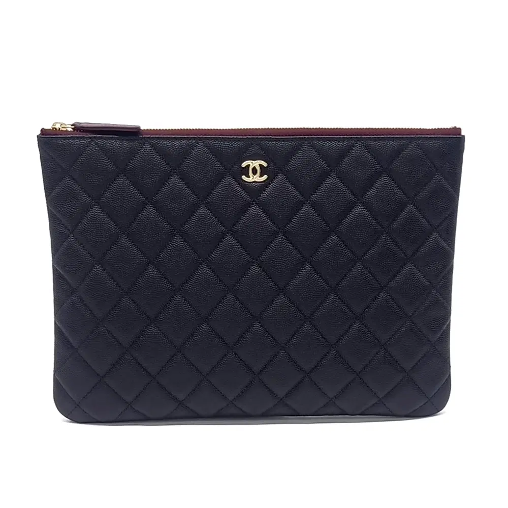 Chanel Caviar Clutch New Medium