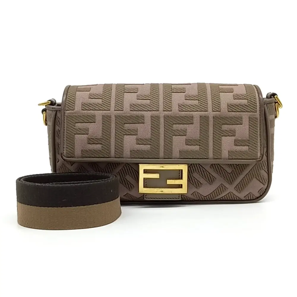 Fendi Baguette Bag (8BR600)