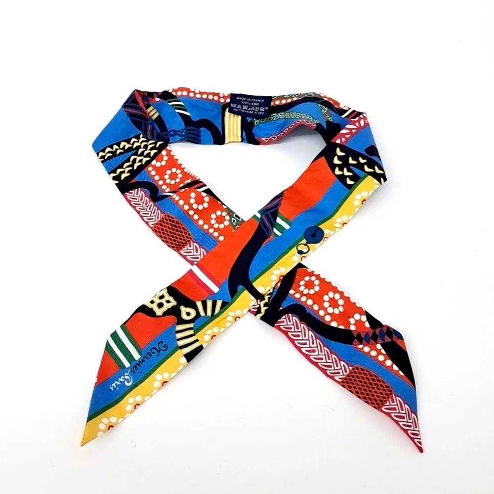 Hermes twilly scarf