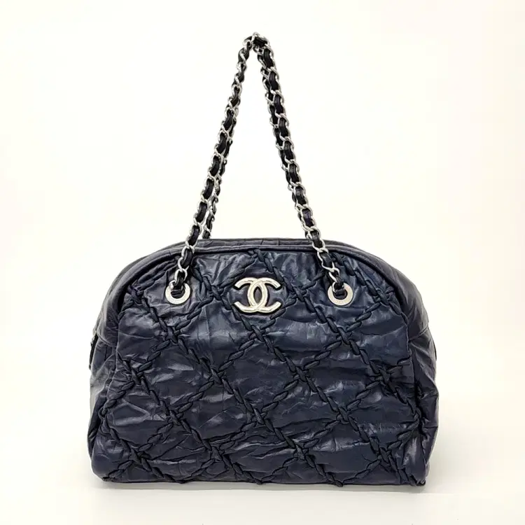 Chanel shoulder bag-Hover-Image