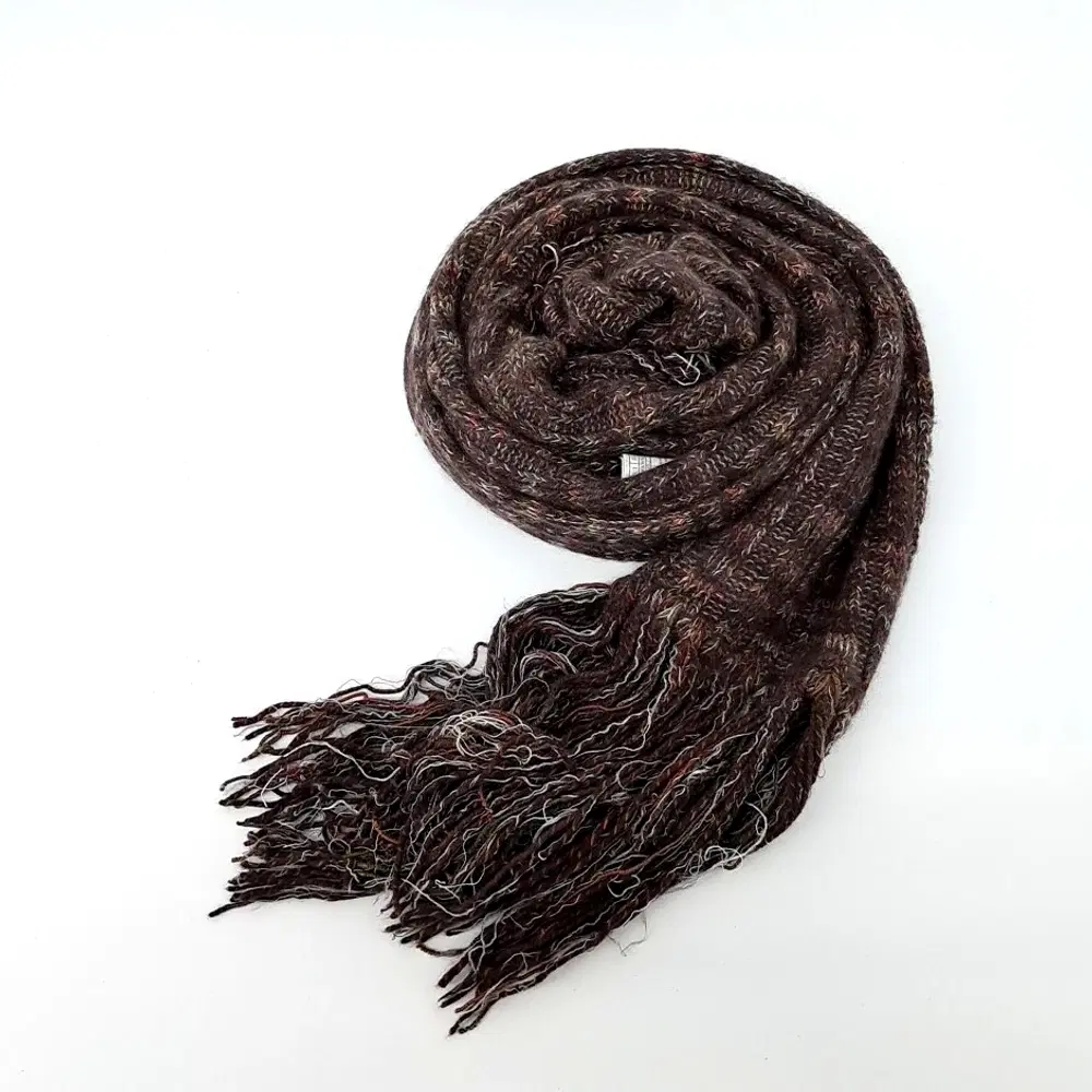 Chanel muffler