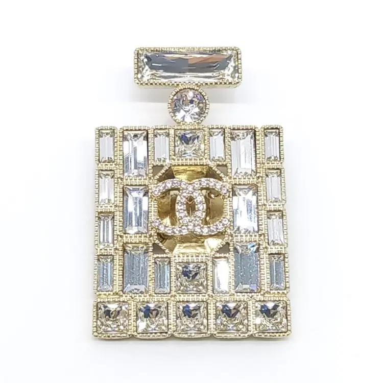 Chanel brooch-Hover-Image