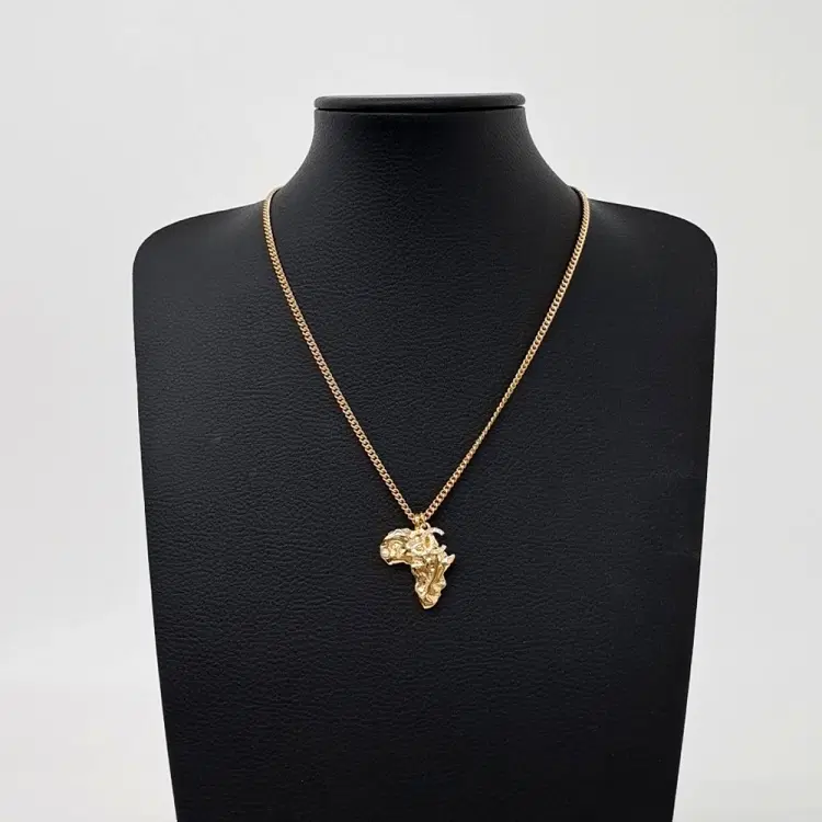 Chanel necklace-Hover-Image