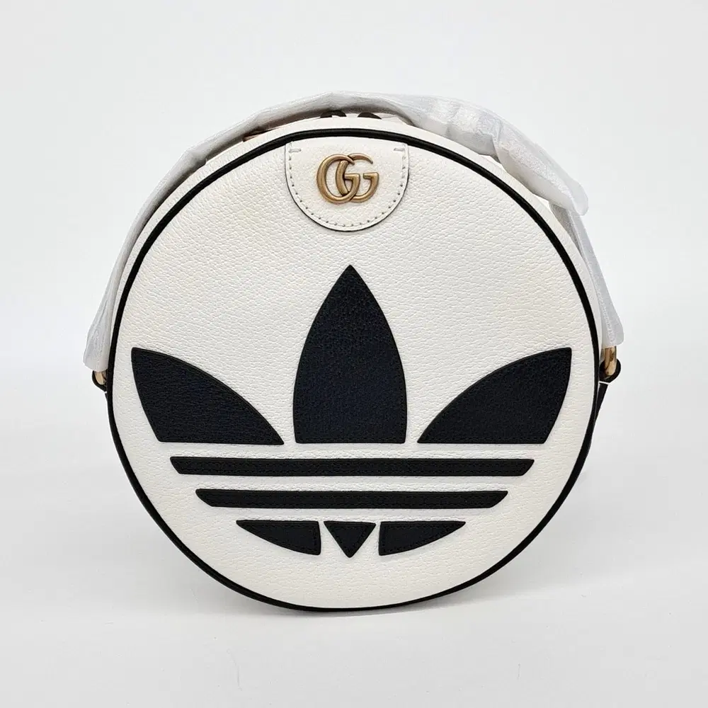 Gucci X Adidas Round Crossbody Bag (702626)