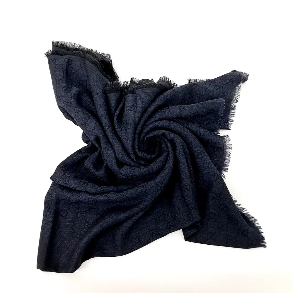 Gucci muffler
