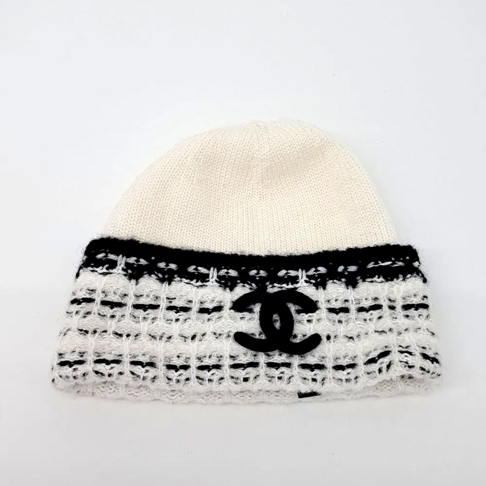 Chanel beanie