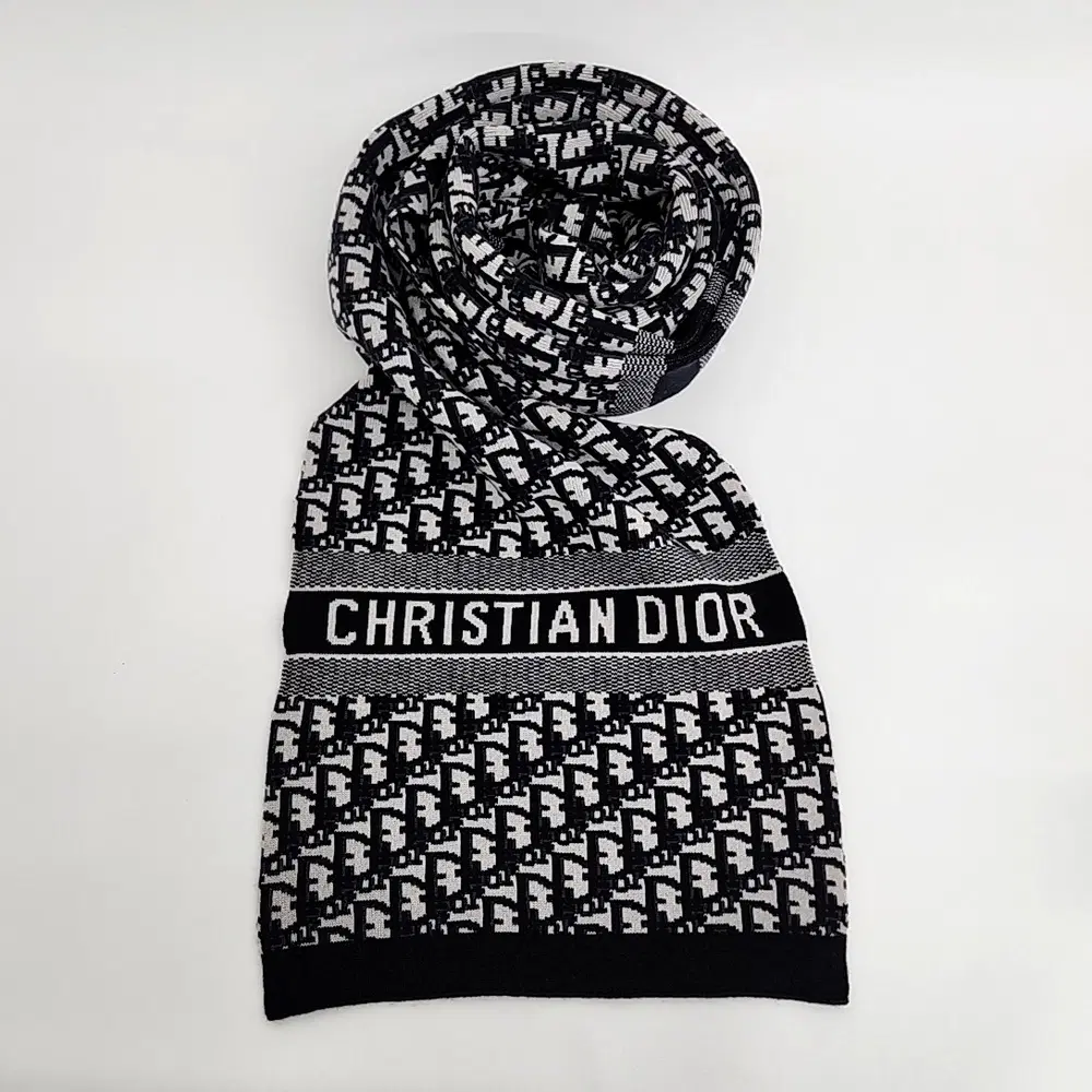 Christian Dior Oblique Muffler