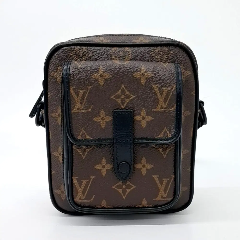 Louis Vuitton Christopher Wearable Wallet