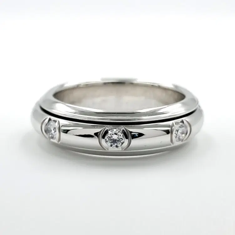 Piaget Diamond Possession Ring-Hover-Image