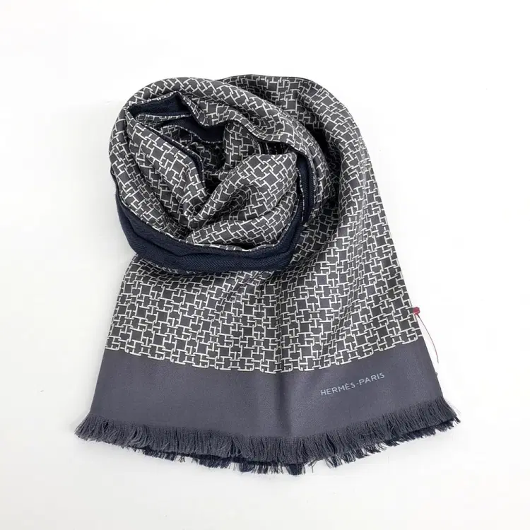 Hermes muffler-Hover-Image