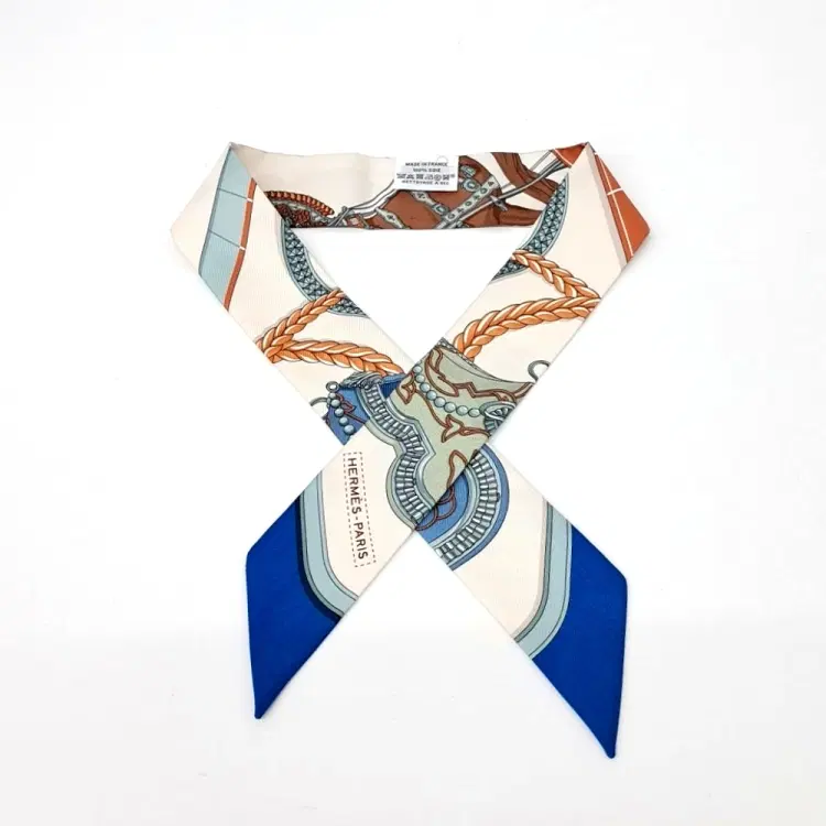 Hermes Silk Twilly-Hover-Image