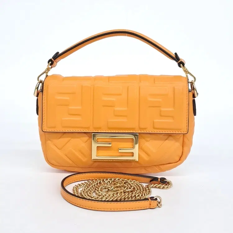 Fendi Baguette Mini (8BS017)-Hover-Image