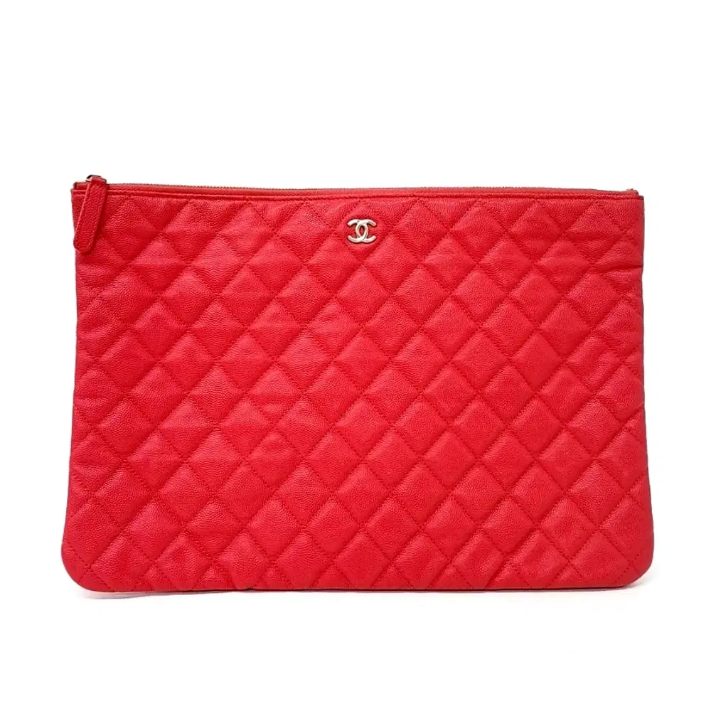 Chanel Caviar Clutch Large