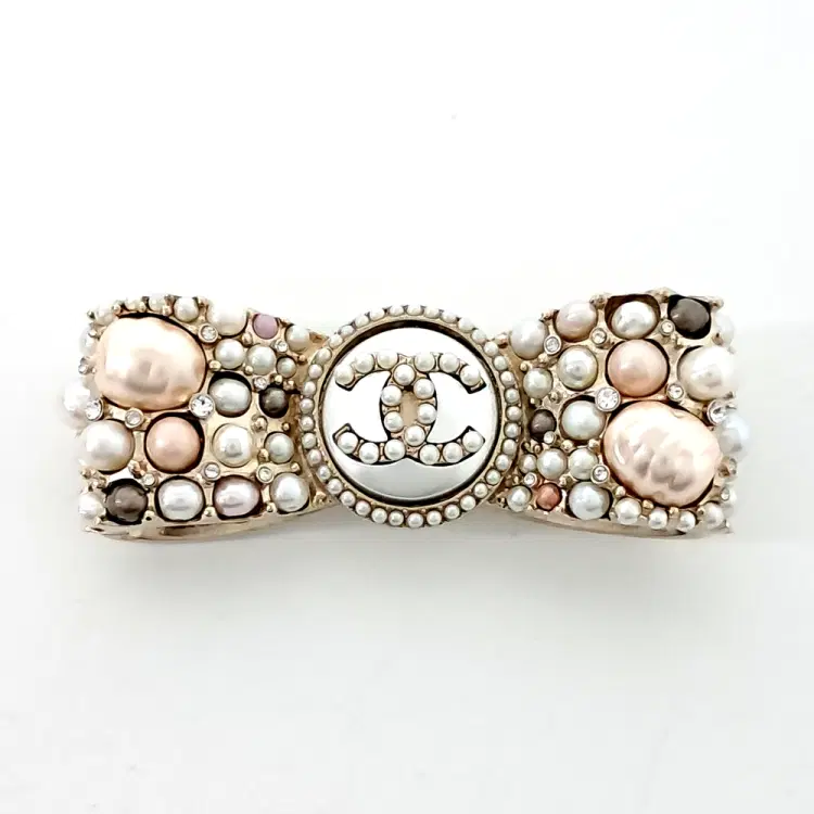 Chanel ribbon brooch-Hover-Image