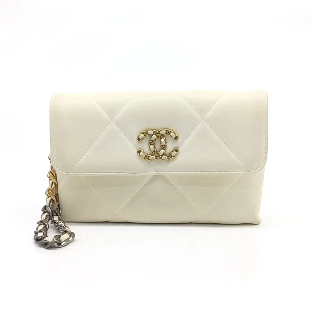 Chanel 19 Pouch