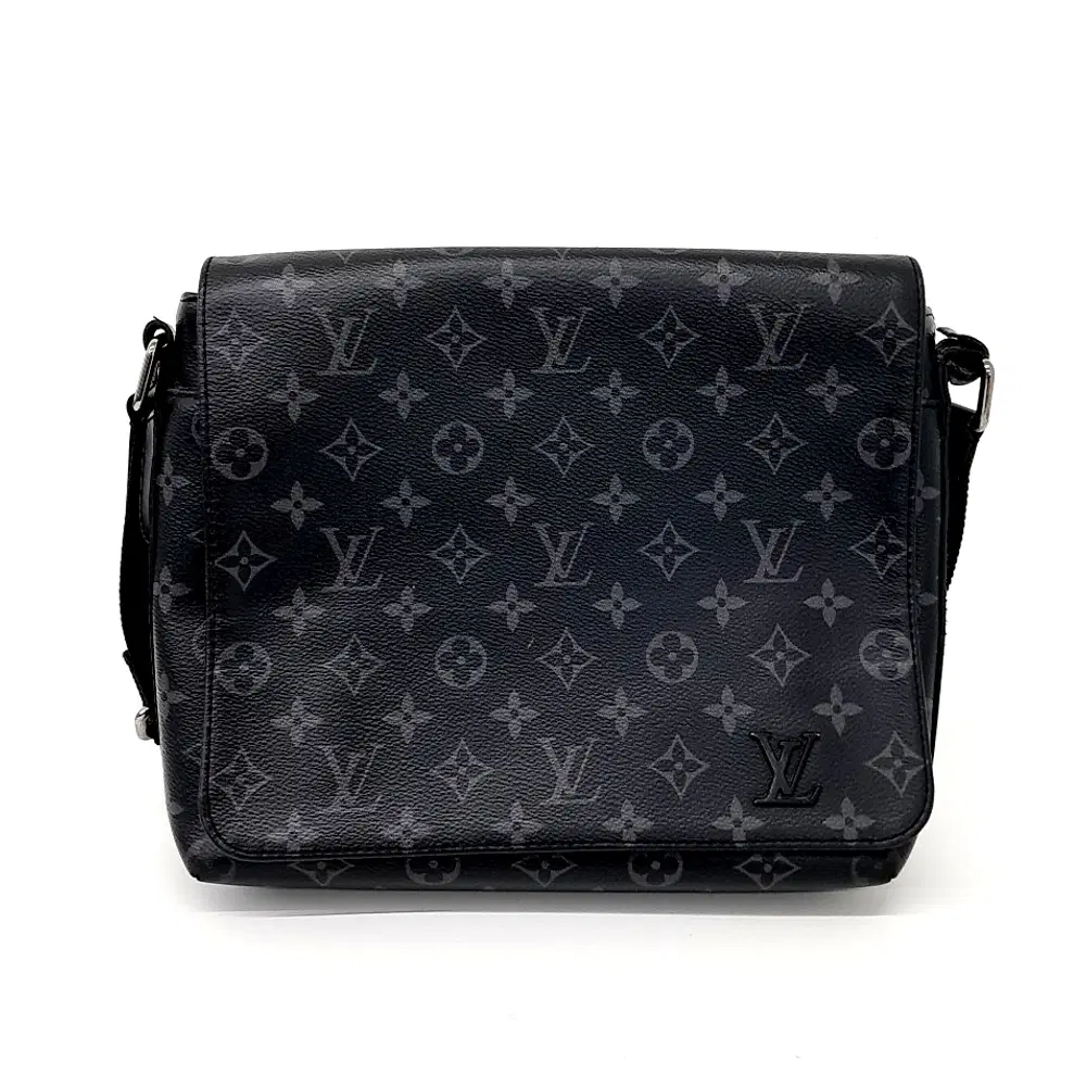 Louis Vuitton Eclipse District PM