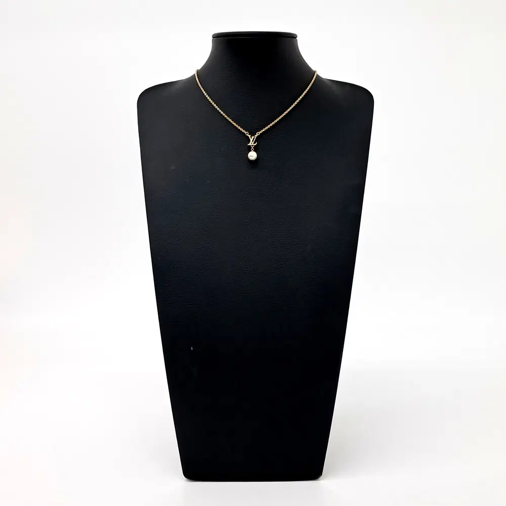 Louis Vuitton LV Iconic Luisa Necklace