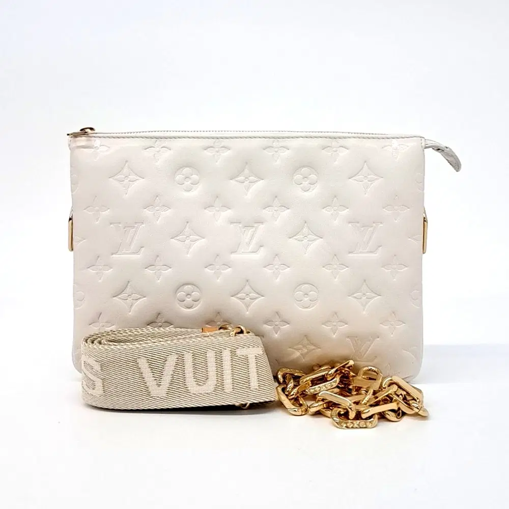Louis Vuitton Cousin PM M59277