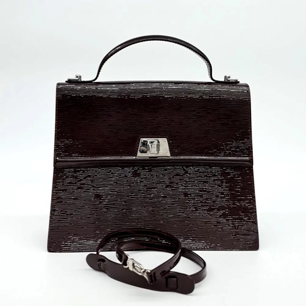 Louis Vuitton Glossy Epi Sevignegm