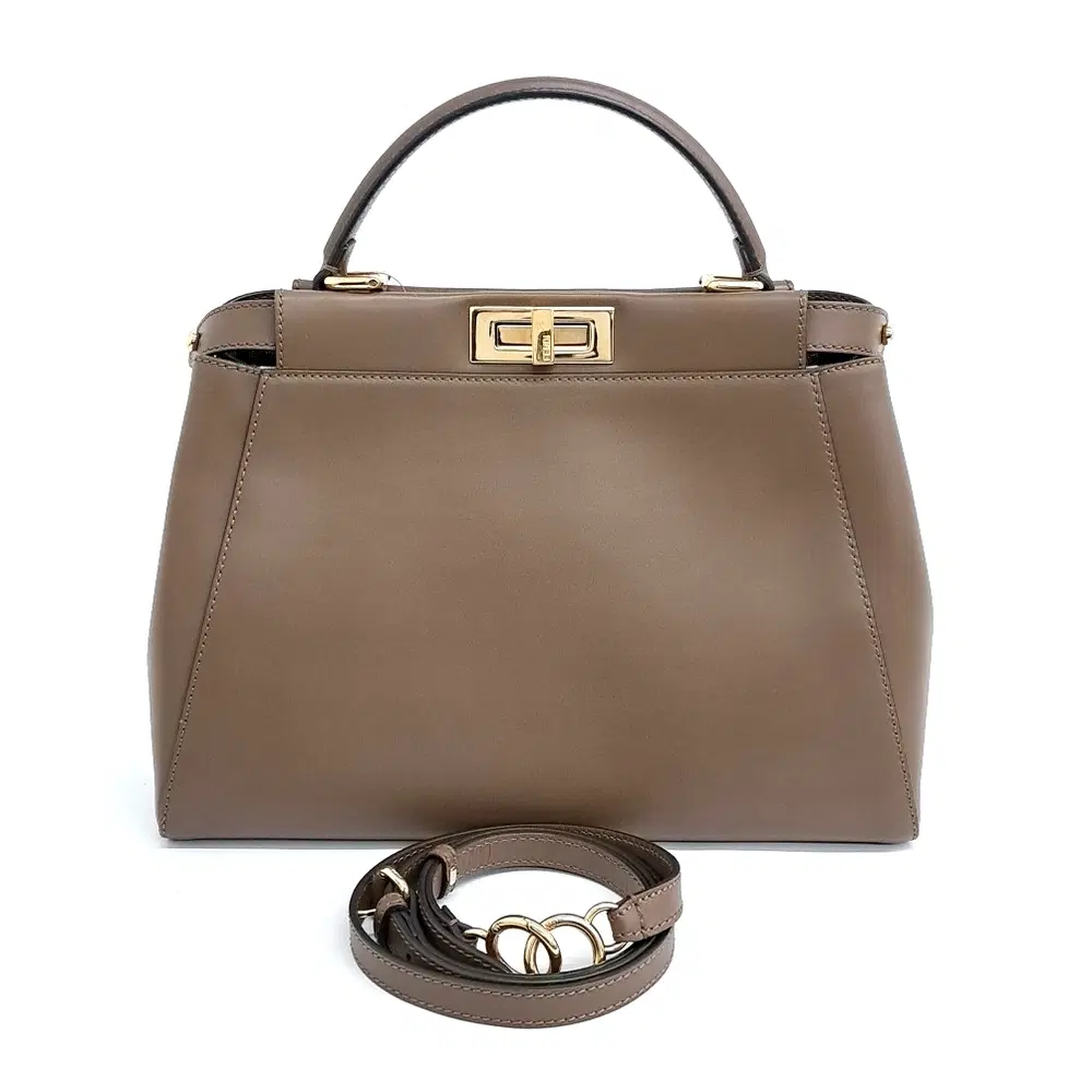 Fendi Peekaboo Medium (8Bn226)