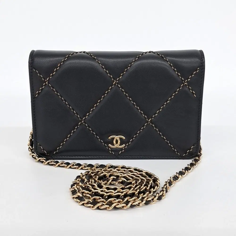 Chanel Chain Stitch Woc Mini Cross Bag