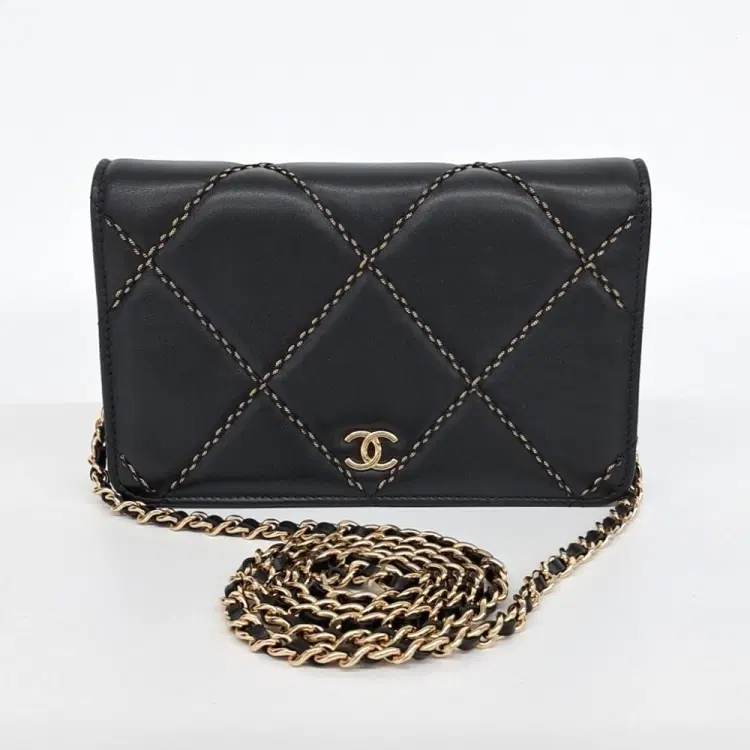 Chanel Chain Stitch Woc Mini Cross Bag-Hover-Image