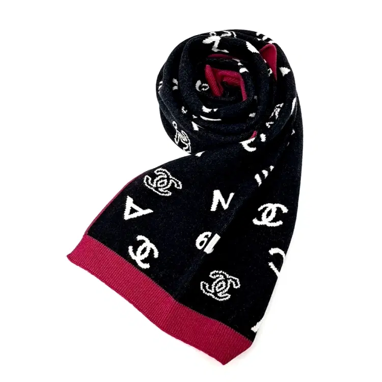 Chanel Muffler-Hover-Image