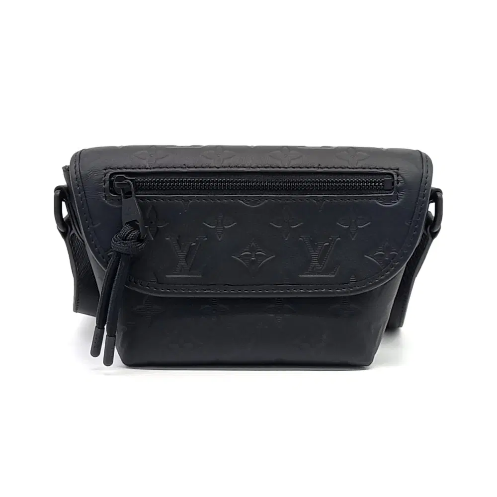 Louis Vuitton Shadow Pulse Wearable Wallet M12636