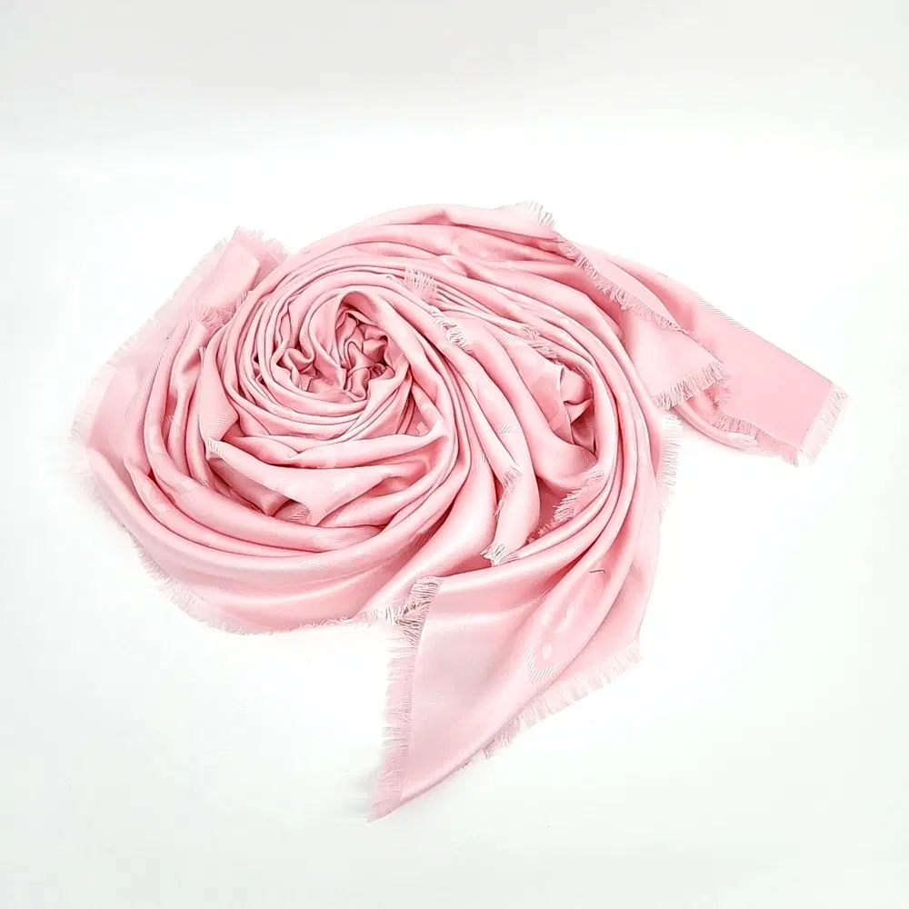 Gucci Muffler And Shawl