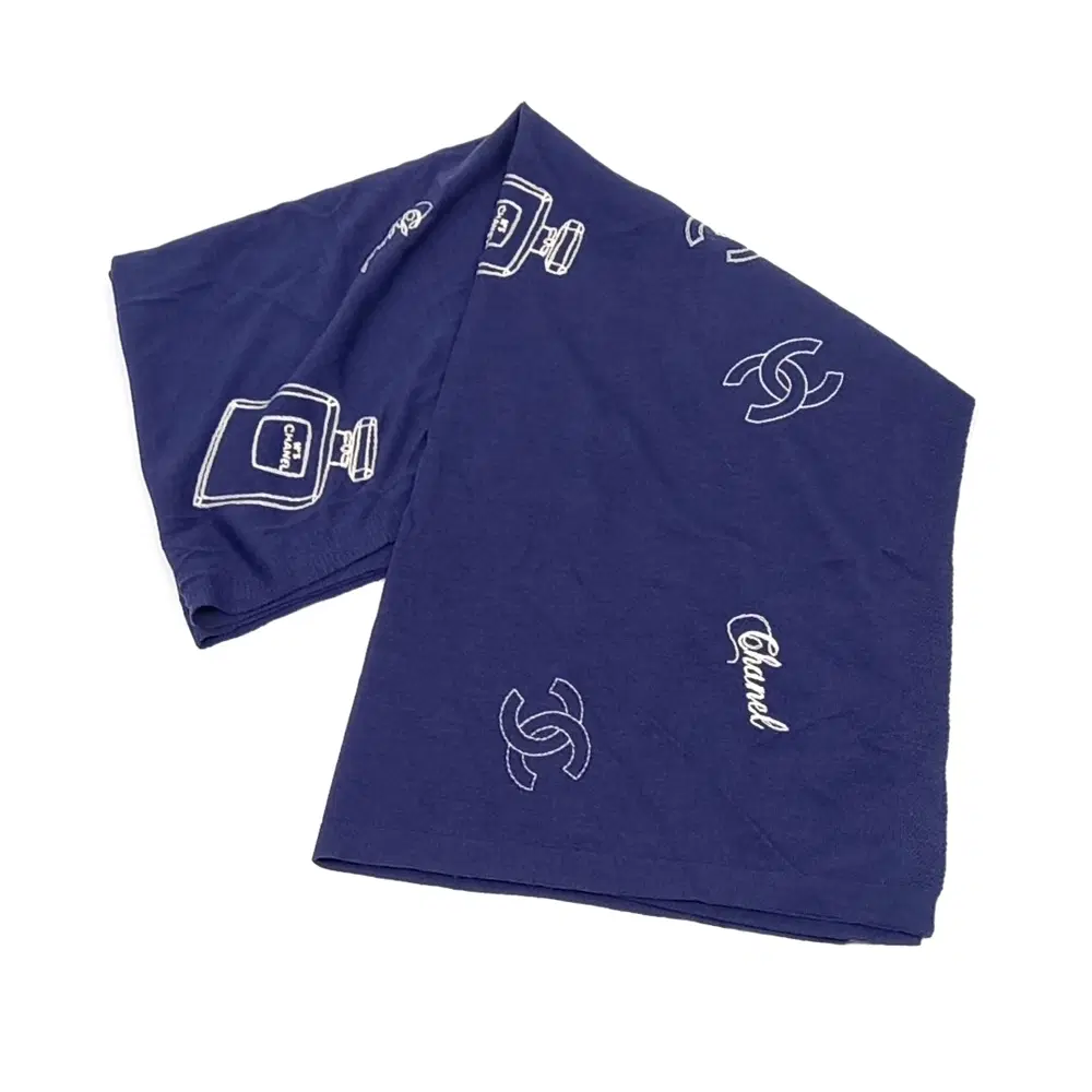 Chanel Muffler And Shawl