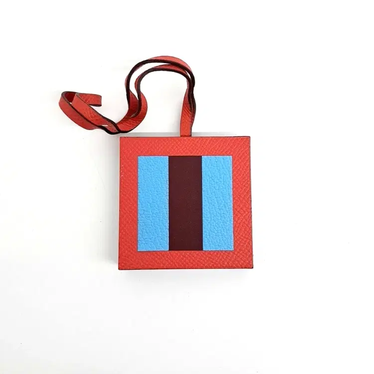 Hermes Letter Eau Carre Bag Charm-Hover-Image