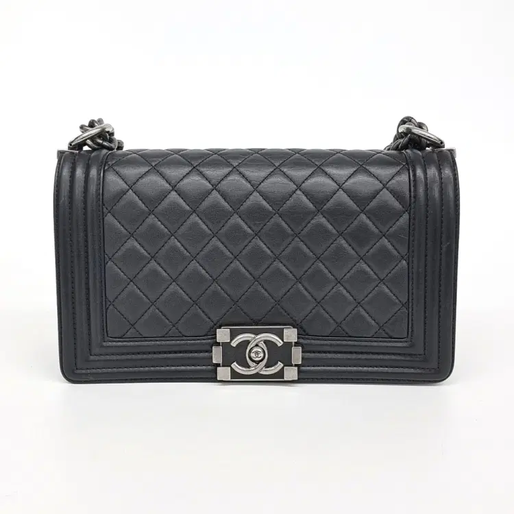 Chanel Boy Bag Medium-Hover-Image