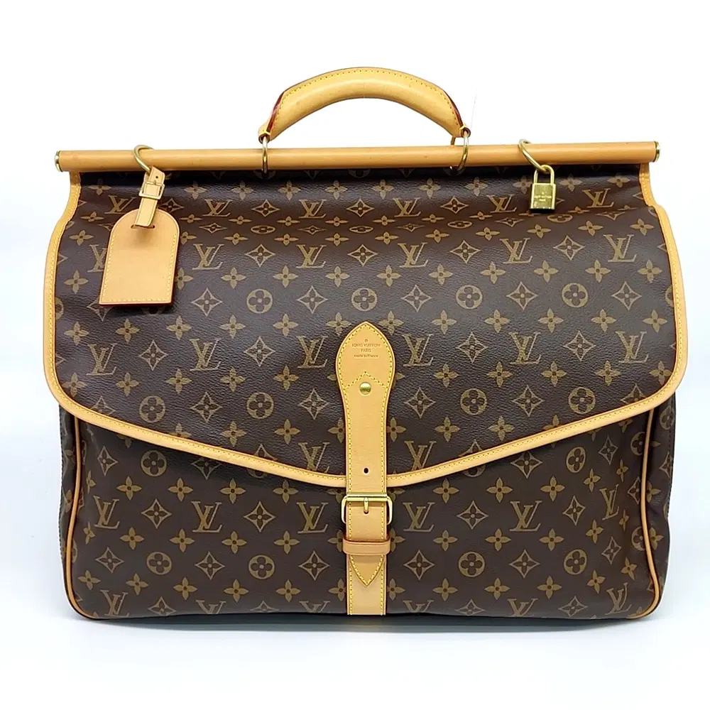 Louis Vuitton Sock Chas Travel Bag