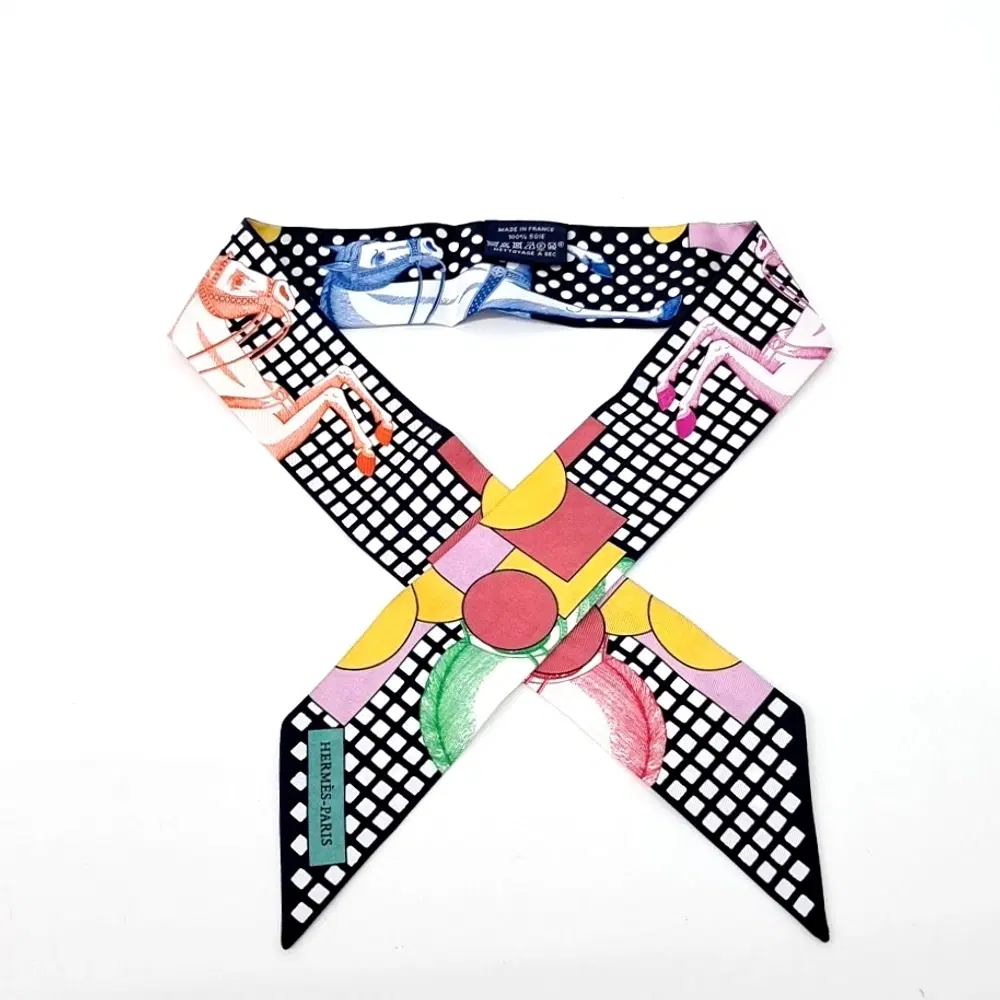 Hermes Twilly Scarf