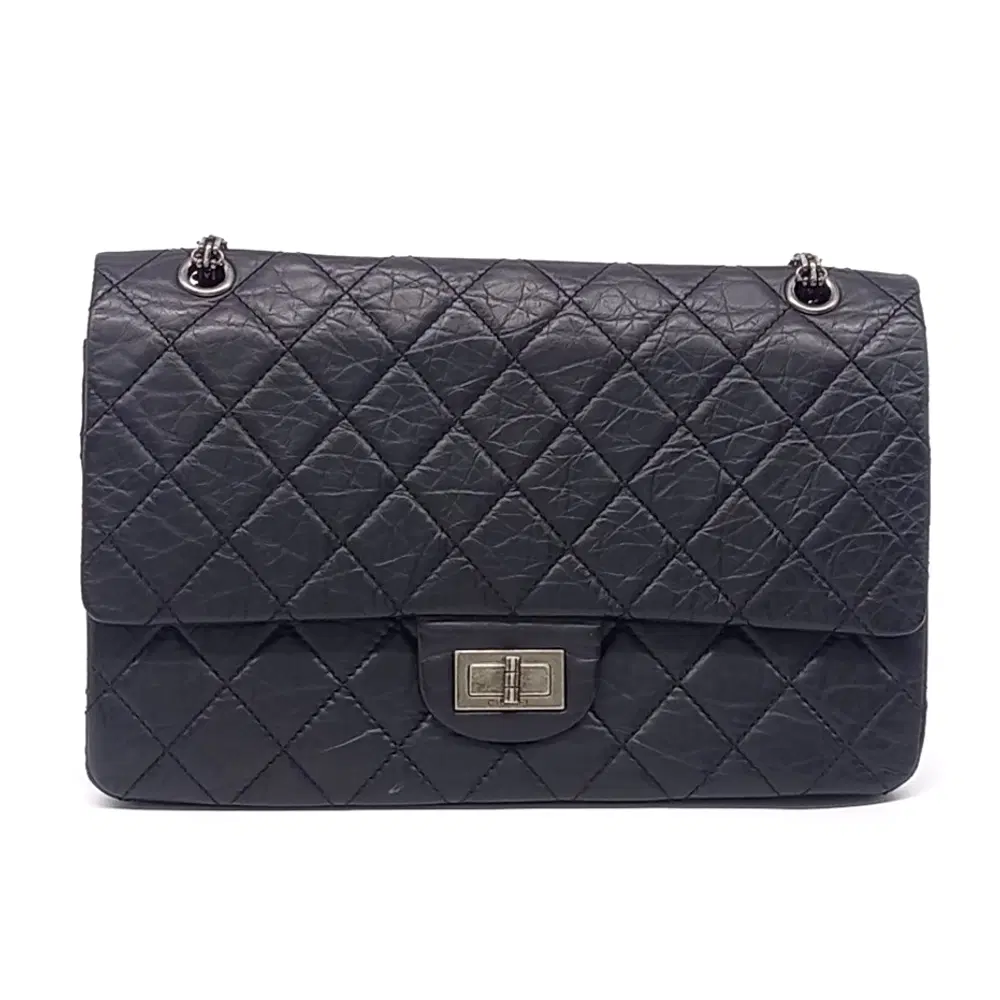 Chanel Vintage 2.55 Bag 32