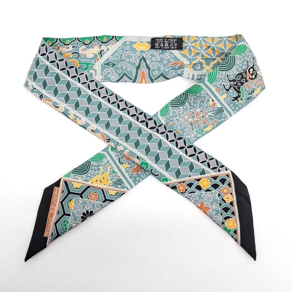 Hermes Twilly Scarf