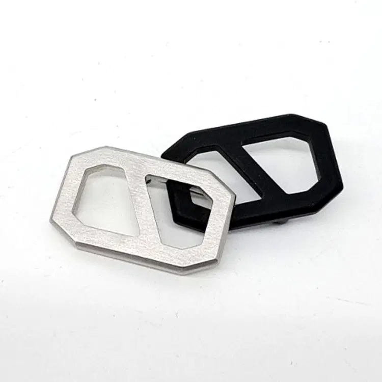 Hermes Chandal Brooch-Hover-Image