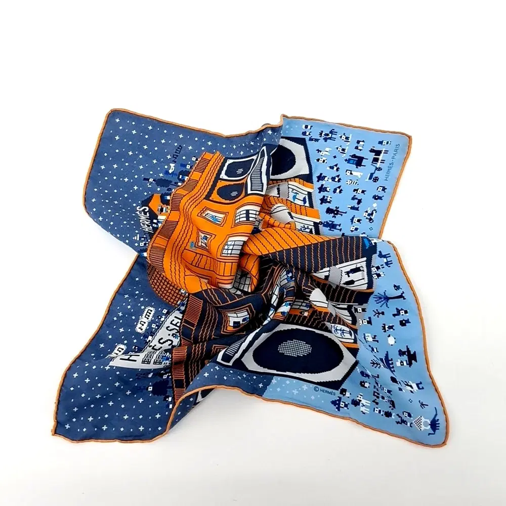 Hermes Petite Scarf