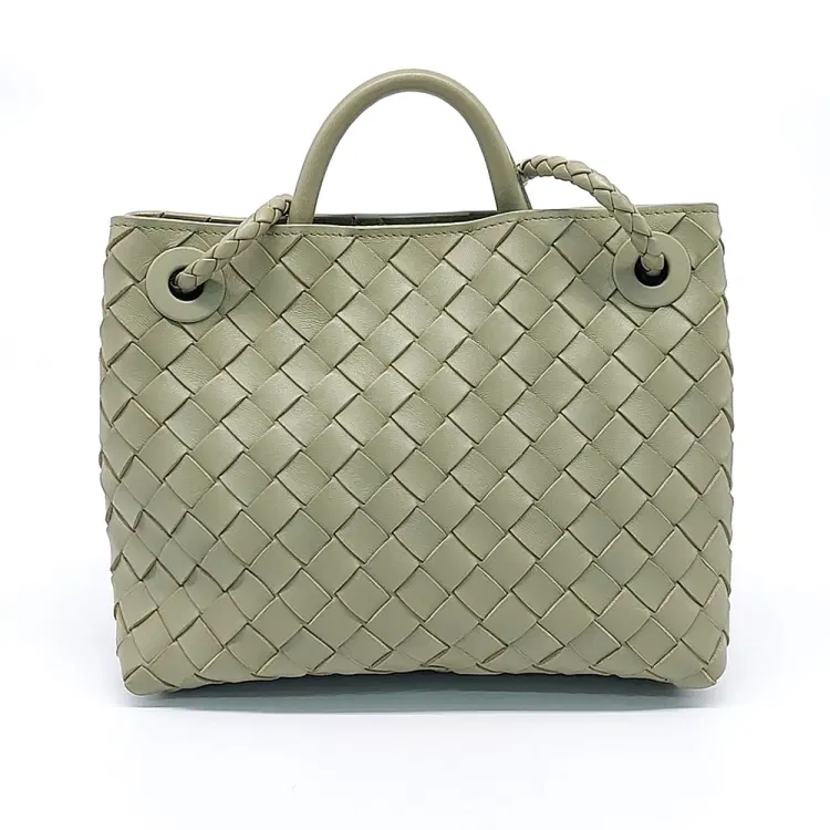 Bottega Veneta Andiamo Small-Hover-Image