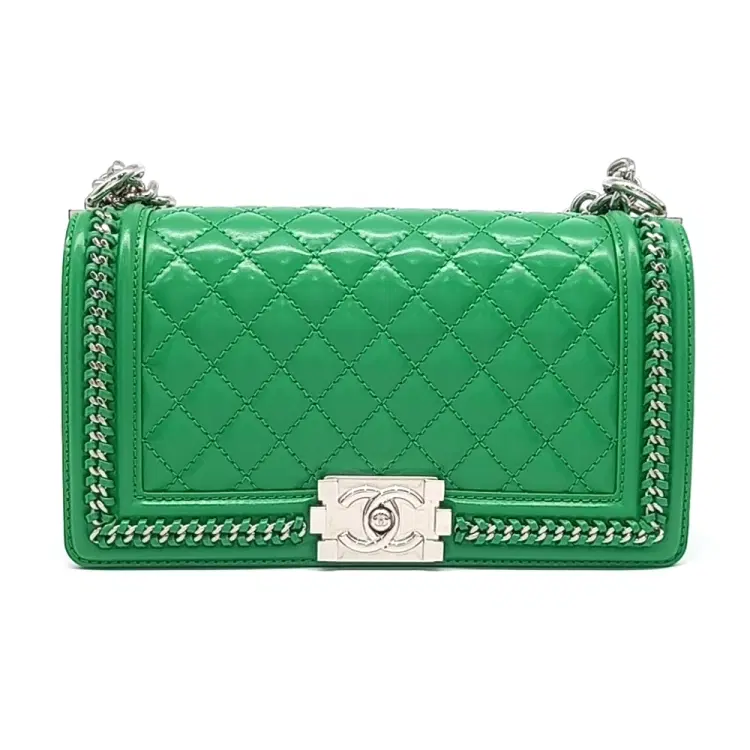 Chanel Boy Bag Medium-Hover-Image