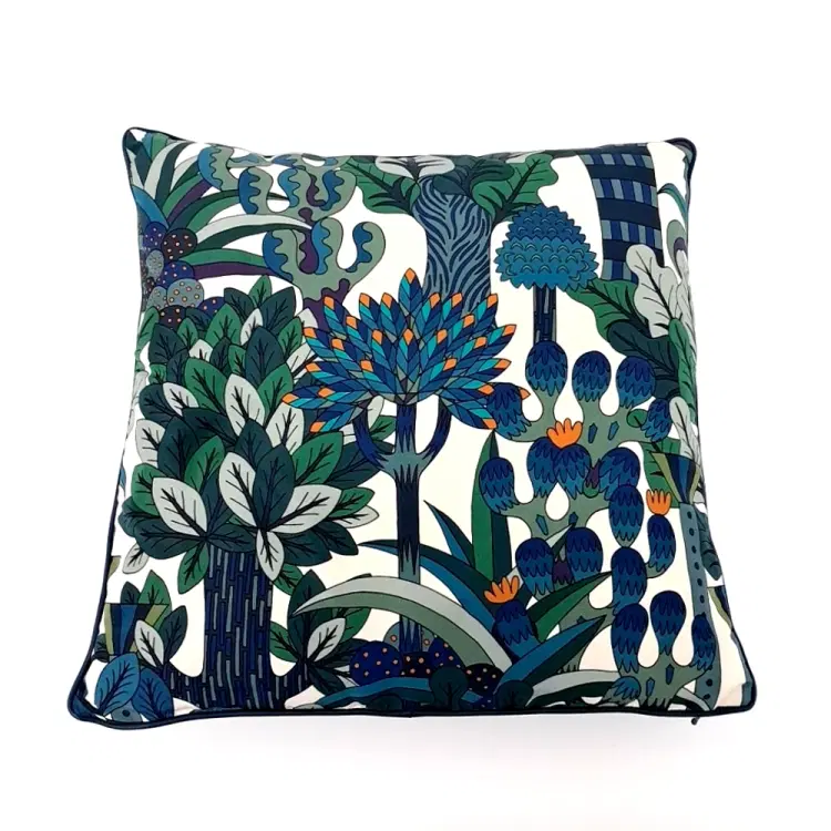 Hermes Cushion-Hover-Image
