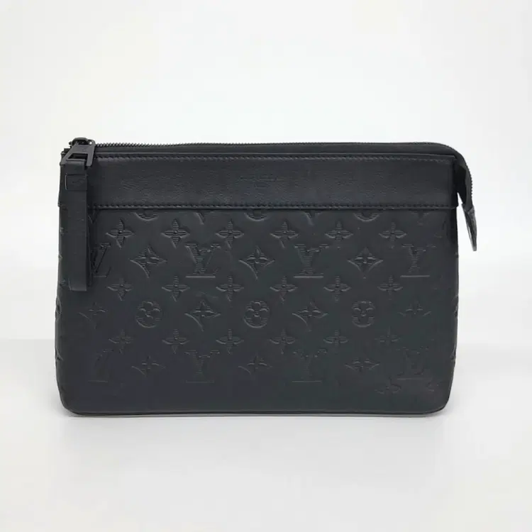 Louis Vuitton Shadow Pochette Voyage Souffle-Hover-Image