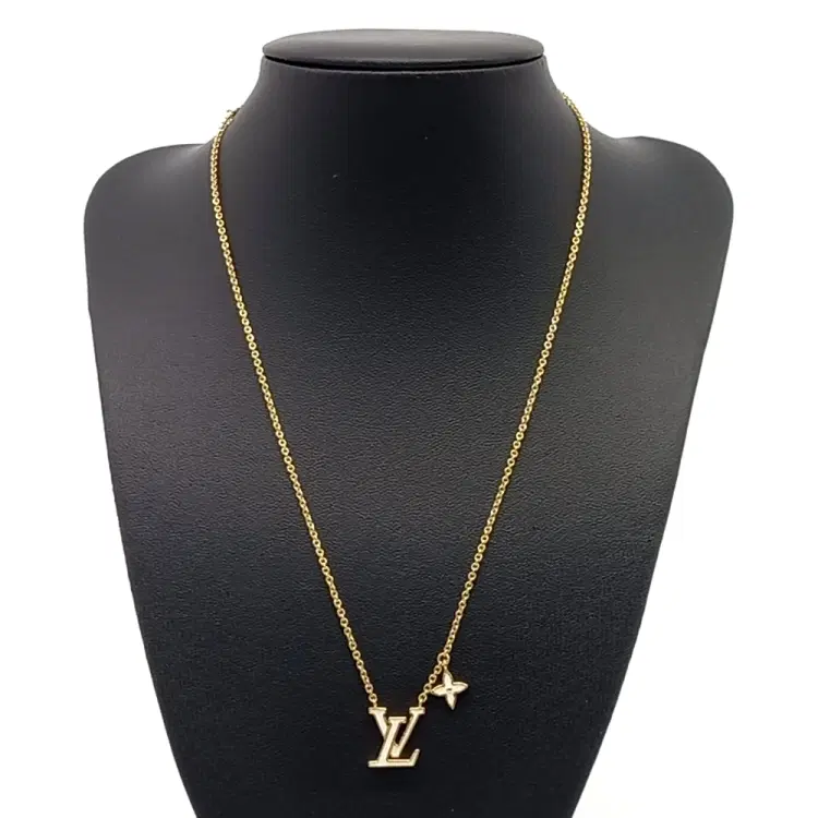 Louis Vuitton Lv Iconic Necklace-Hover-Image