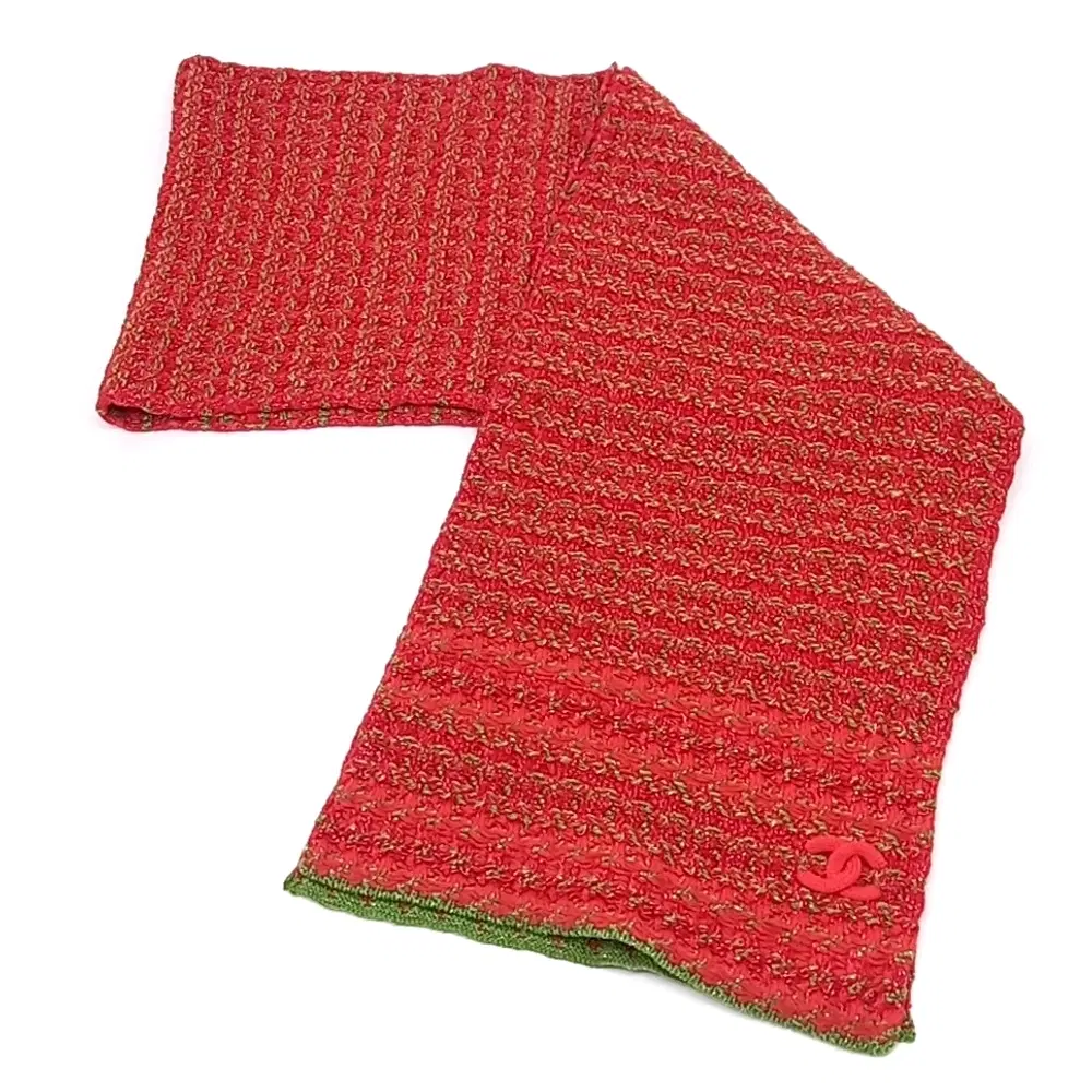 Chanel Muffler