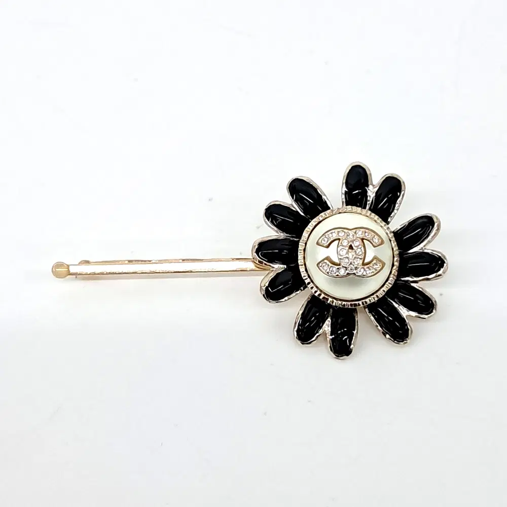 Chanel Hairpin