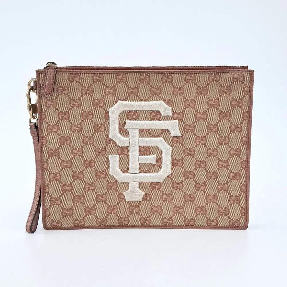 Gucci New York Yankees Patch Gg Canvas Pouch (547796)