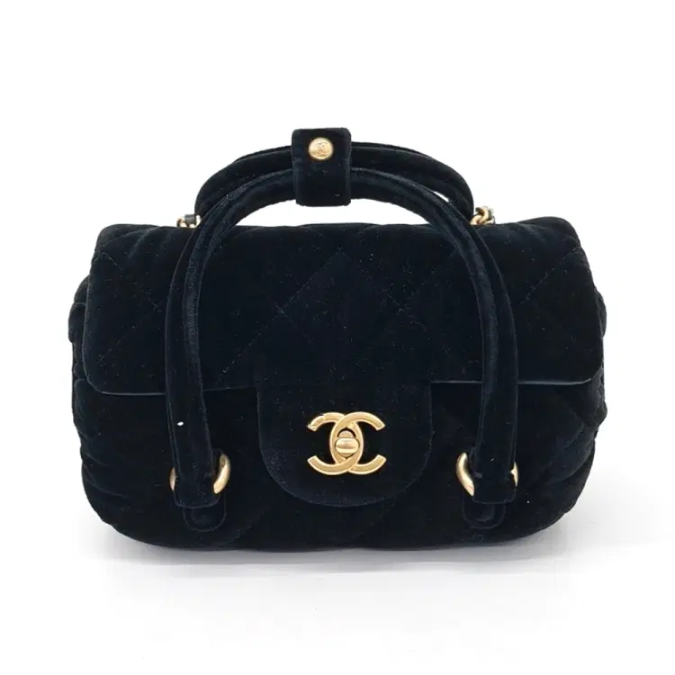 Chanel Velvet Chain Tote And Crossbody Bag-Hover-Image