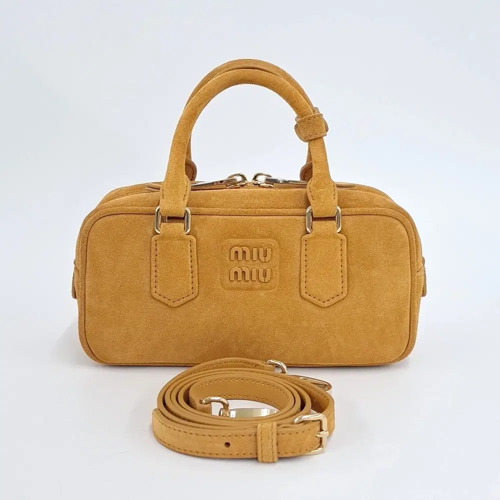 Miu Miu Suede Arcadi Tote And Crossbody Bag (5Bb142)