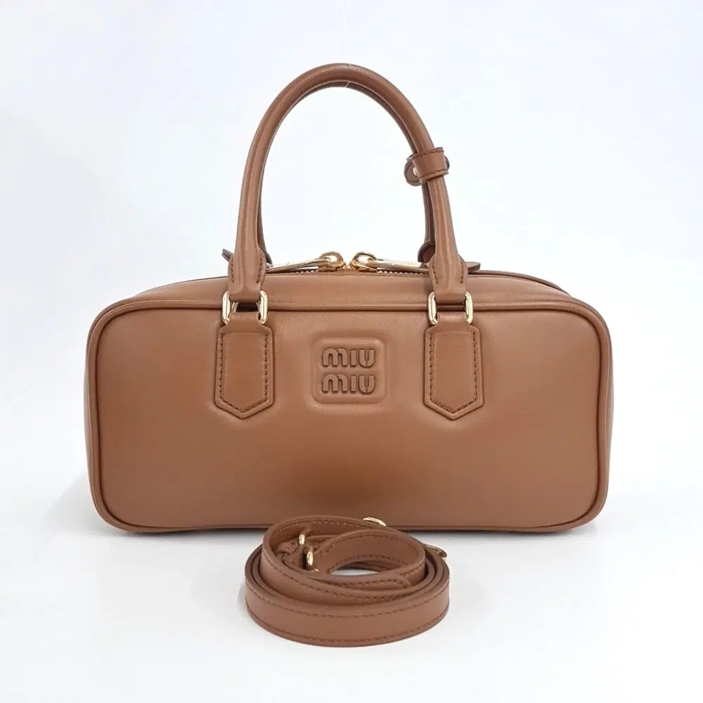 Miu Miu Arcadi Tote And Crossbody Bag (5Bb148)