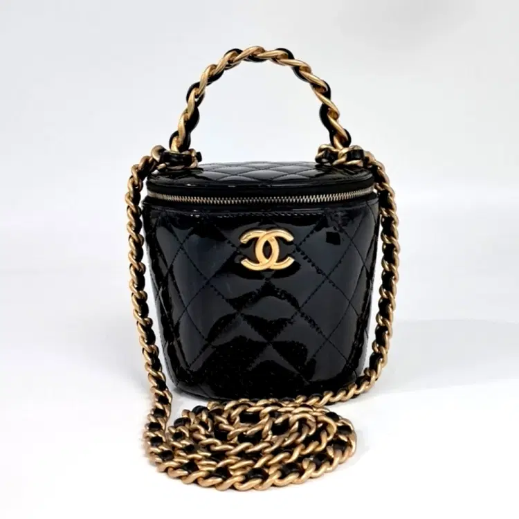 Chanel Patent Cosmetic Case Top Handle Crossbody Bag-Hover-Image